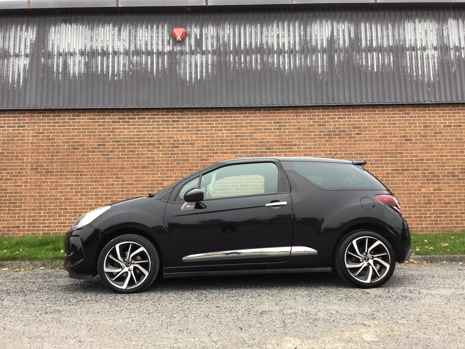 Used DS Automobiles DS 3 2016 for sale - 76389170: Photo 45