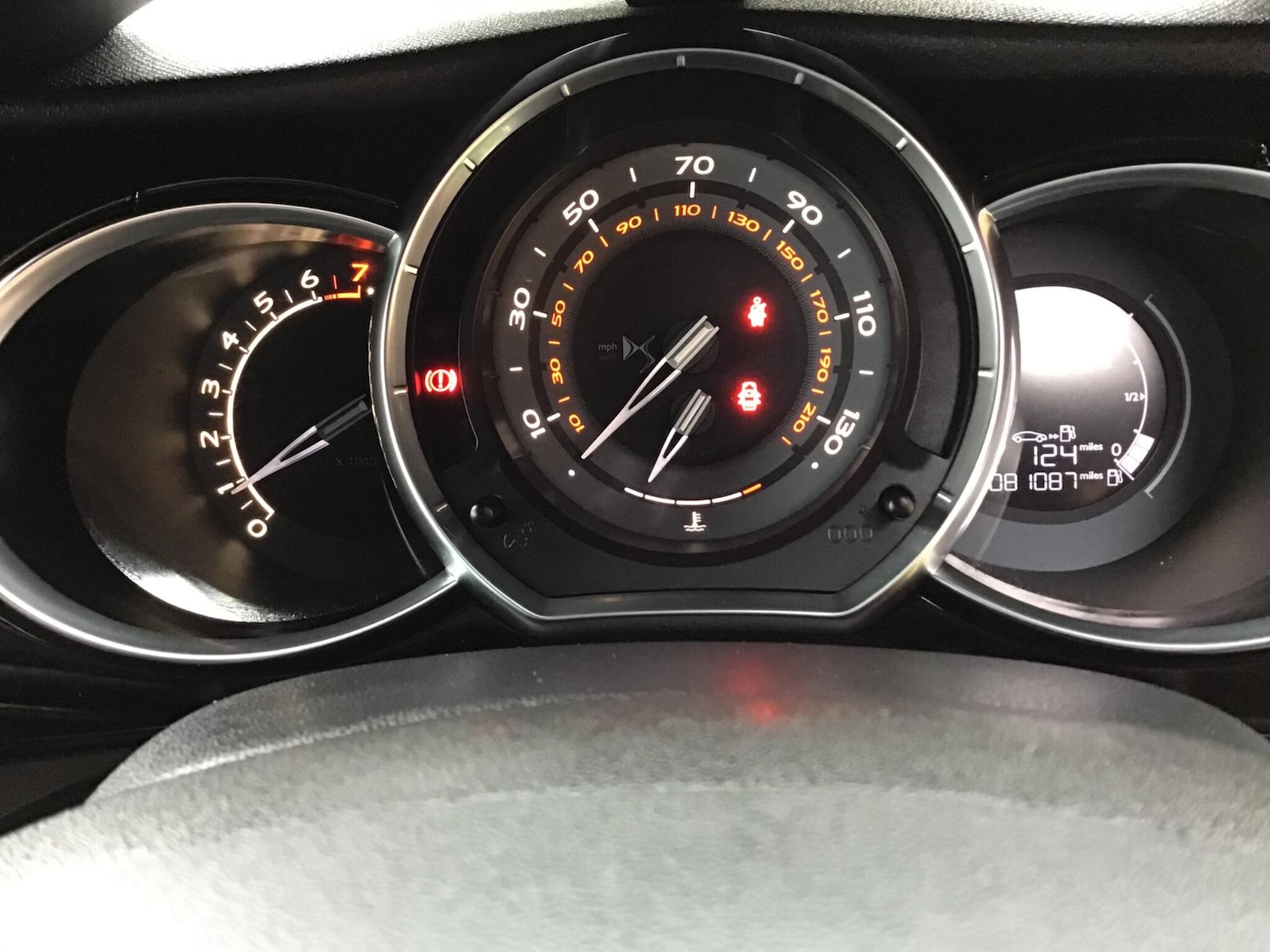 Used DS Automobiles DS 3 2016 for sale - 76389170: Photo 55