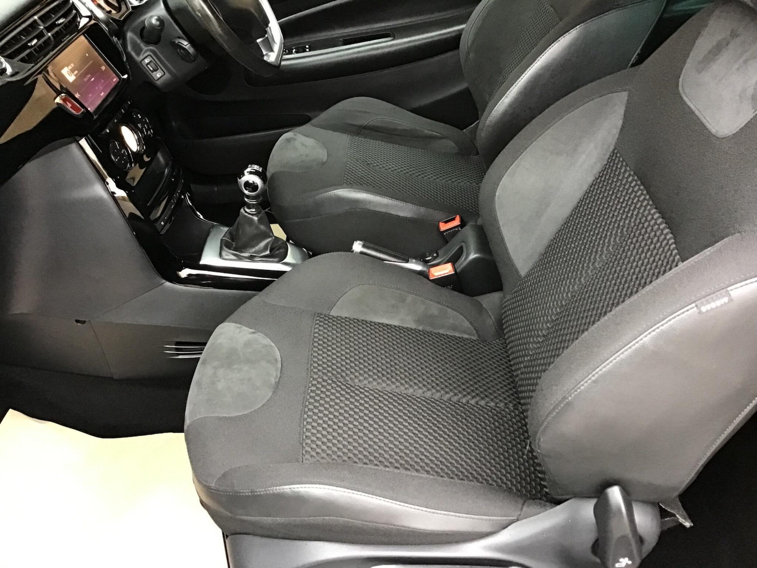 Used DS Automobiles DS 3 2016 for sale - 76389170: Photo 68