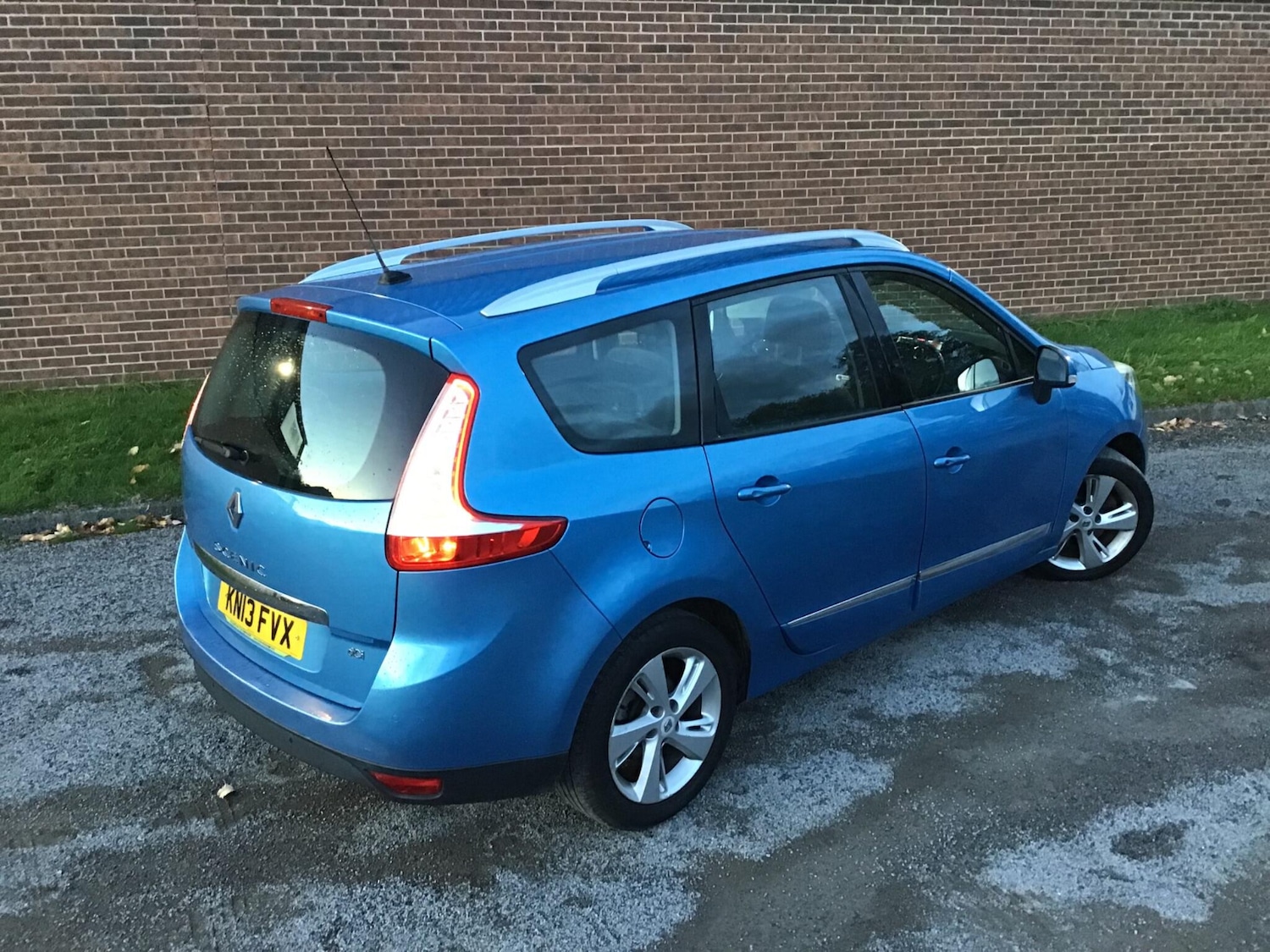 Used Renault Grand Scenic 2013 for sale - 76388774: Photo 23
