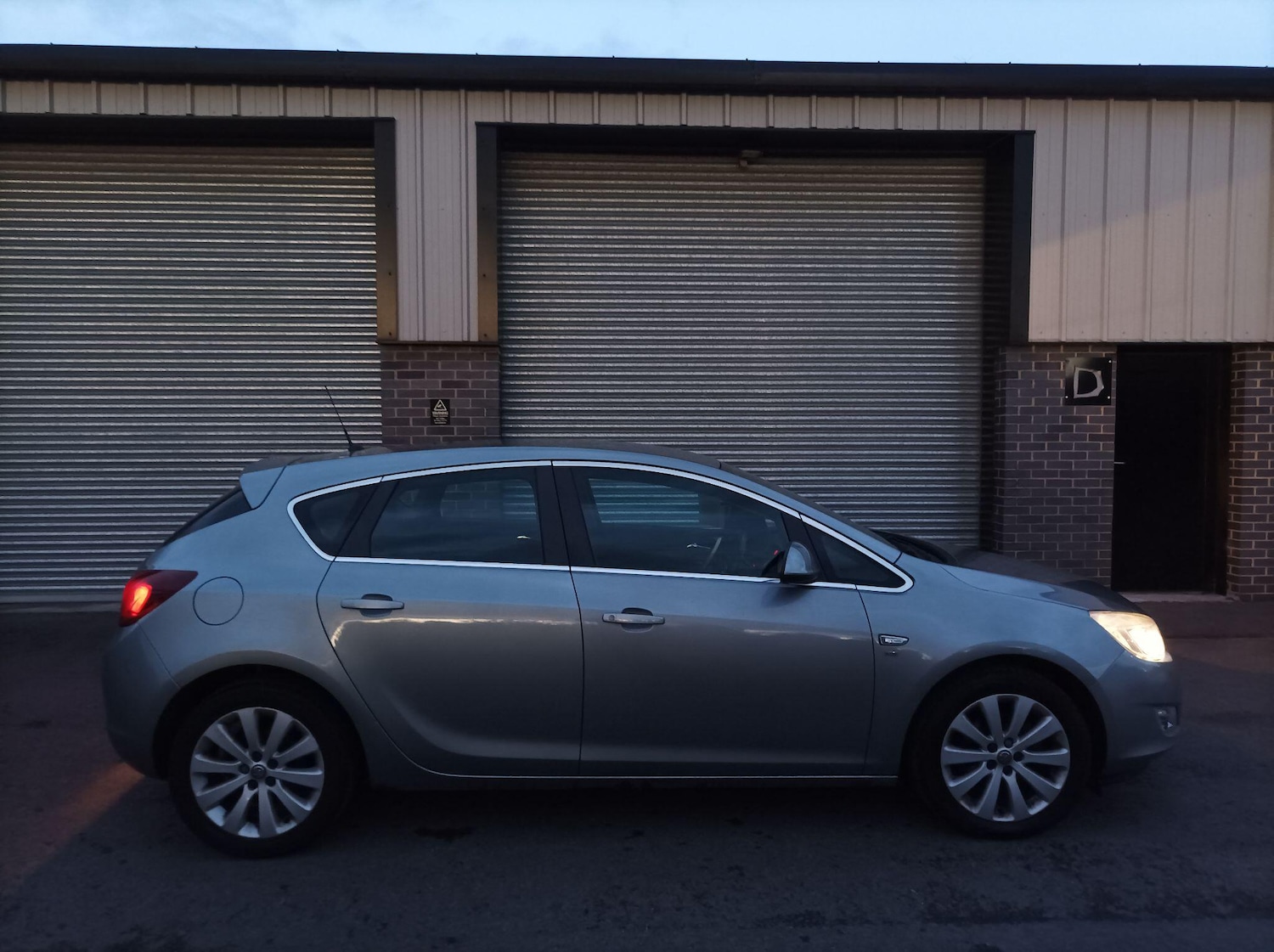Vehicle 19