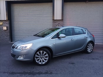 Used Vauxhall Astra 2010 for sale - 75756560: Photo