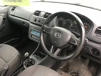 Used Skoda Fabia 2013 for sale - 76802216: Photo