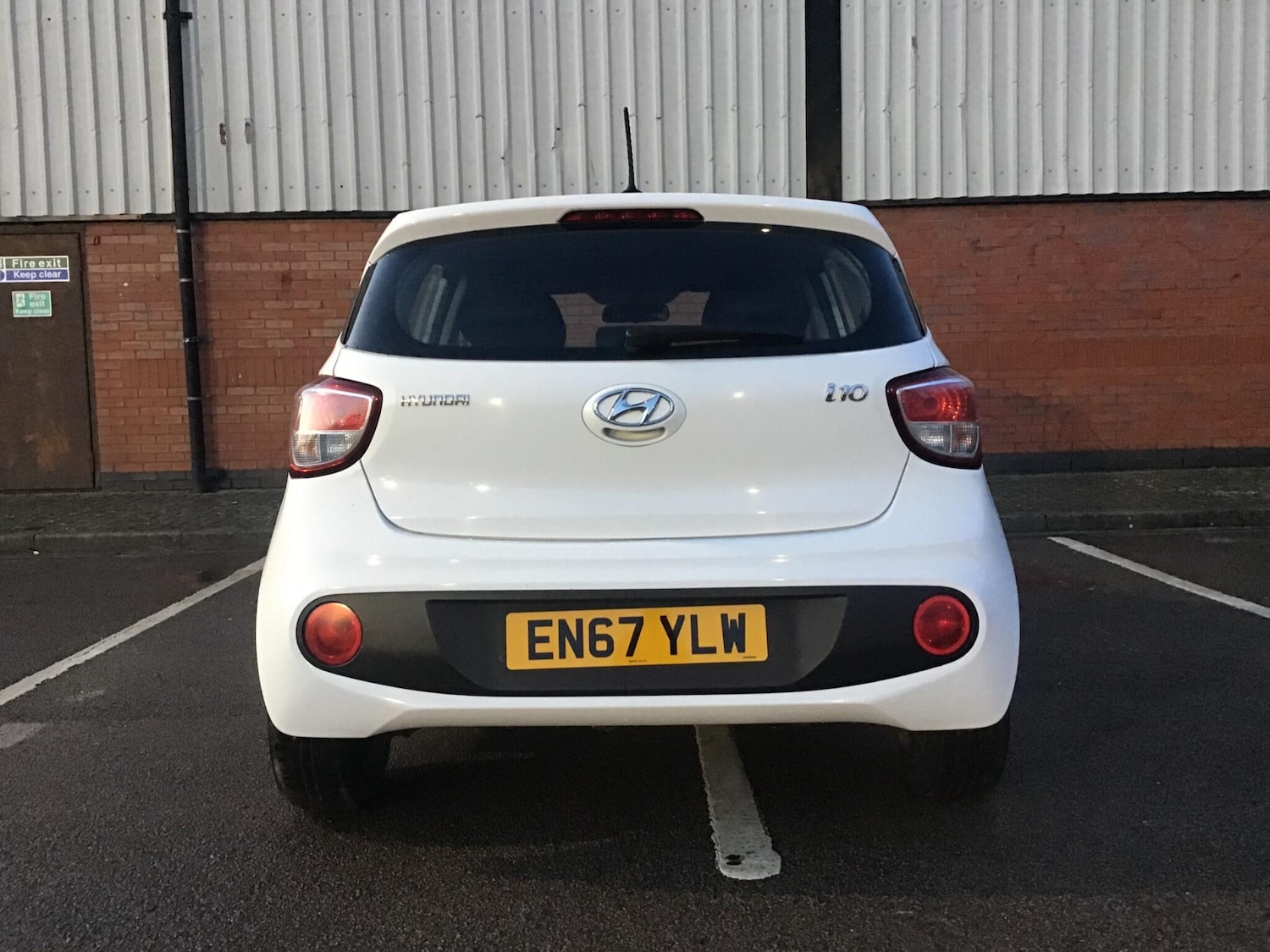Used Hyundai i10 2018 for sale - 76865838: Photo 19