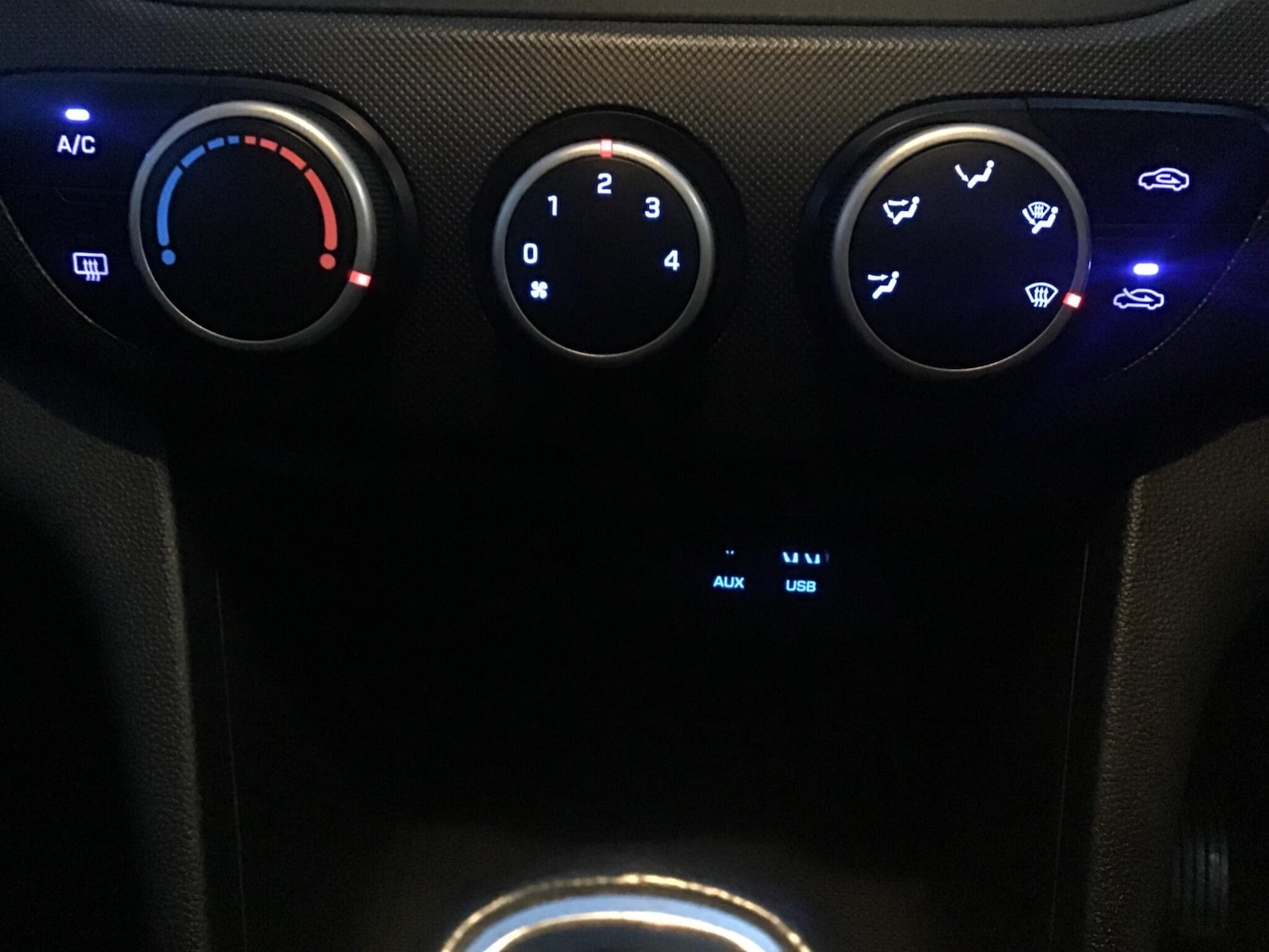 Used Hyundai i10 2018 for sale - 76865838: Photo 52