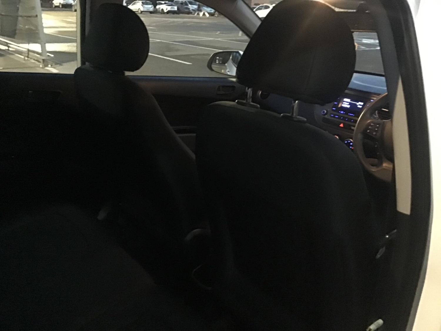 Used Hyundai i10 2018 for sale - 76865838: Photo 56