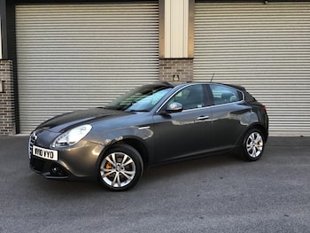 Used Alfa Romeo Giulietta 2010 for sale - 75732355: Photo