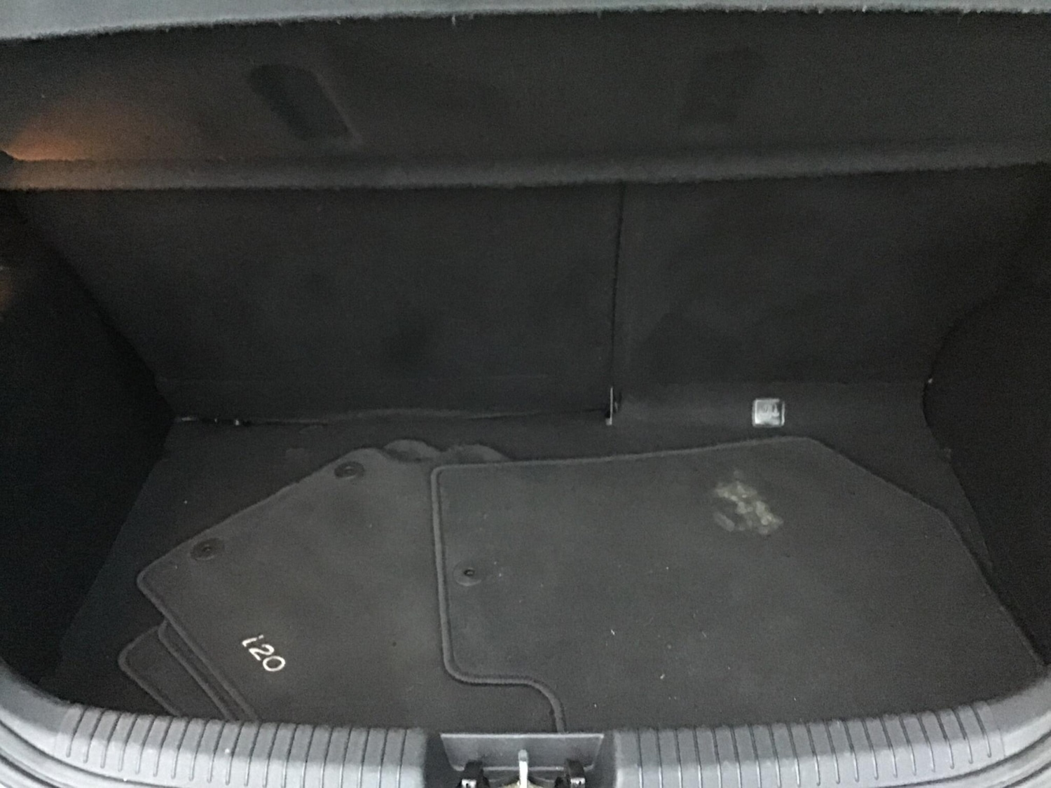 Used Hyundai i20 2014 for sale - 76573017: Photo 18