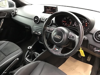 Used Audi A1 2011 for sale - 76388572: Photo