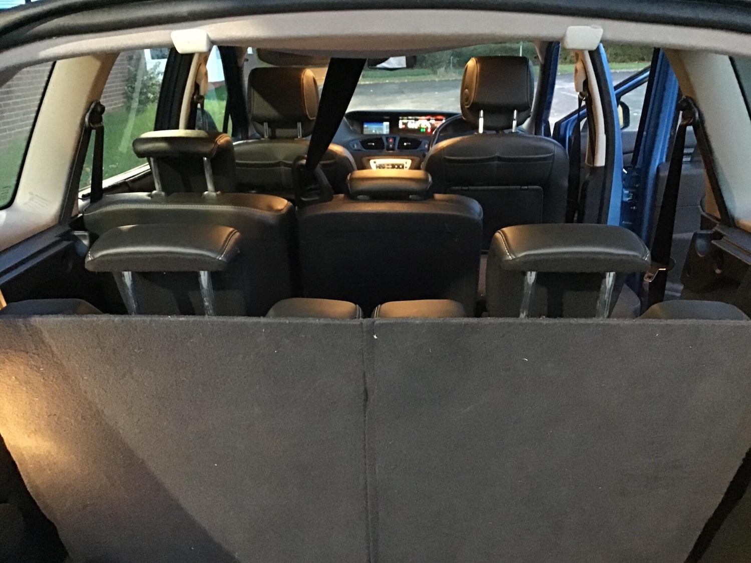 Used Renault Grand Scenic 2013 for sale - 76996005: Photo 59