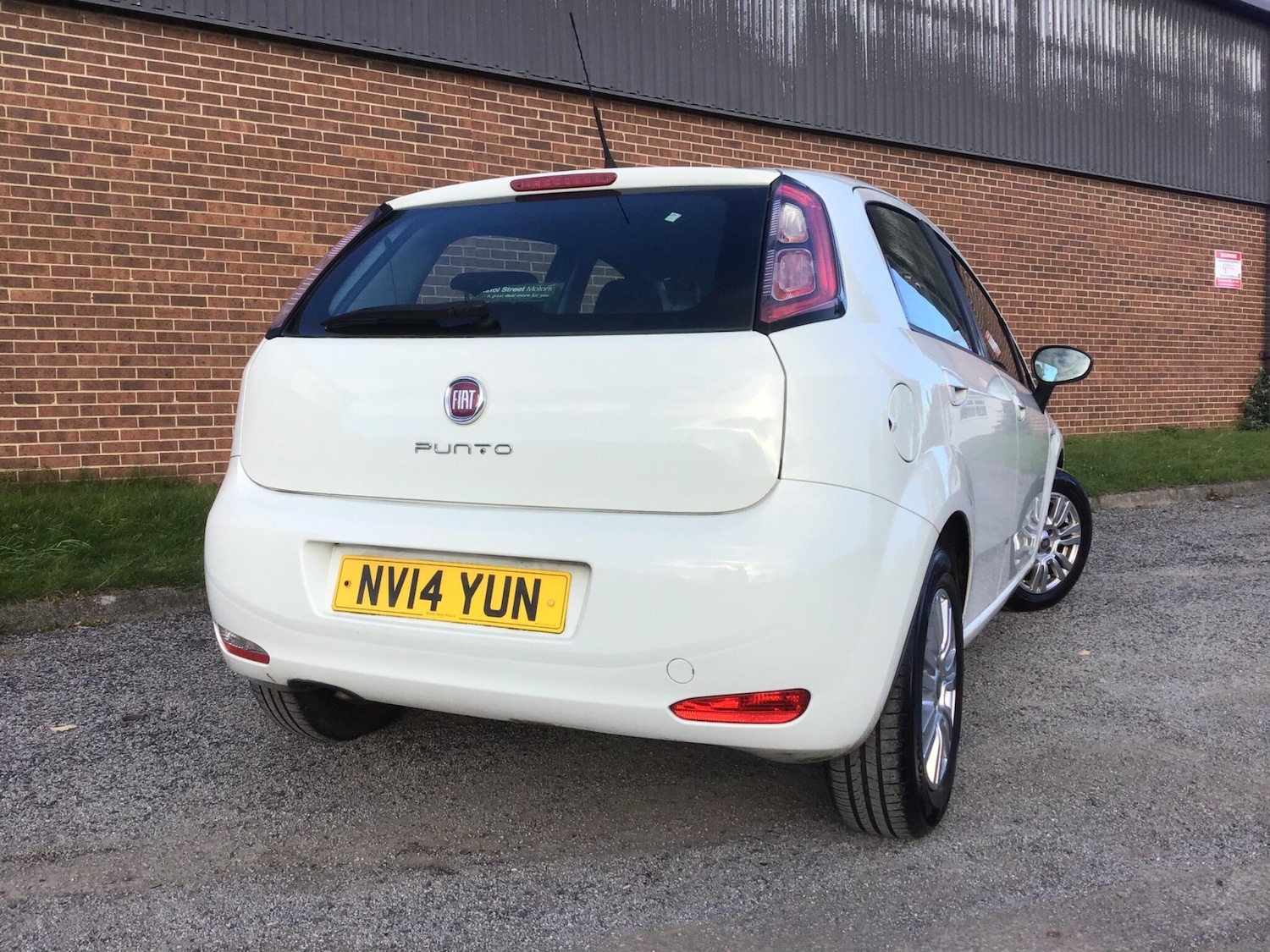 Used Fiat Punto 2014 for sale - 76446805: Photo 18