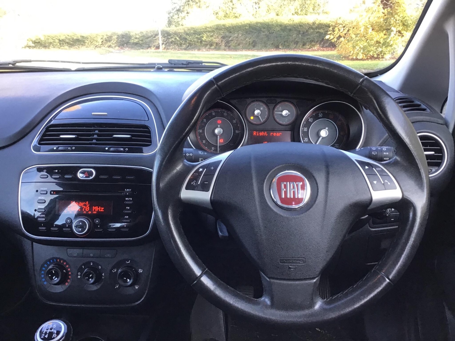 Used Fiat Punto 2014 for sale - 76446805: Photo 39