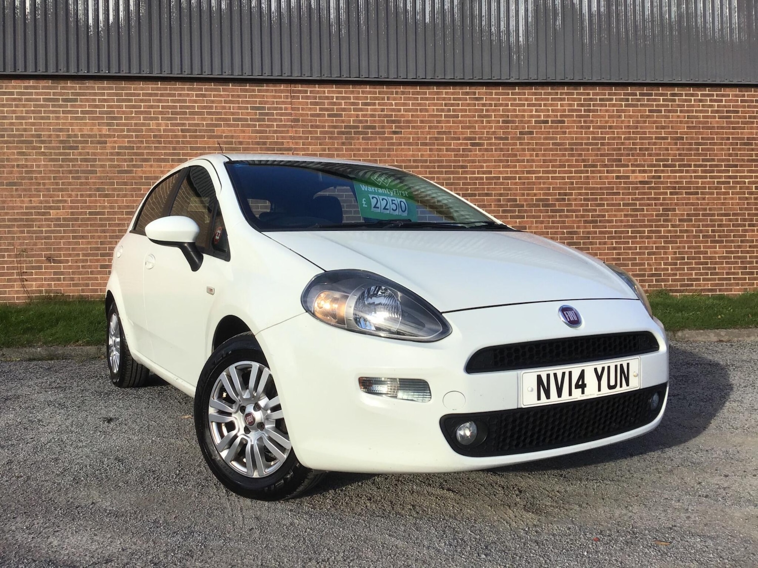 Used Fiat Punto 2014 for sale - 76446805: Photo 7