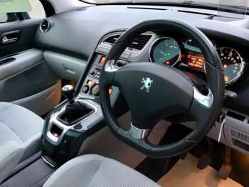 Used Peugeot 5008 2013 for sale - 75448783: Photo