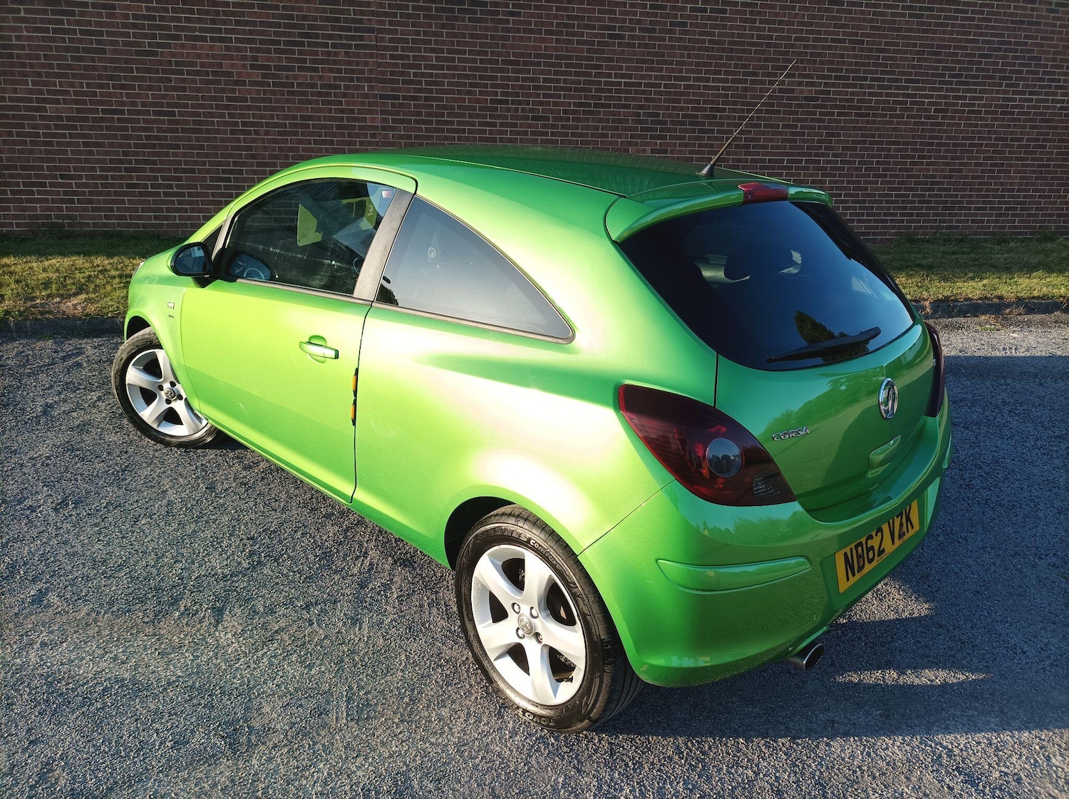 Used Vauxhall Corsa 2012 for sale - 76084935: Photo 5