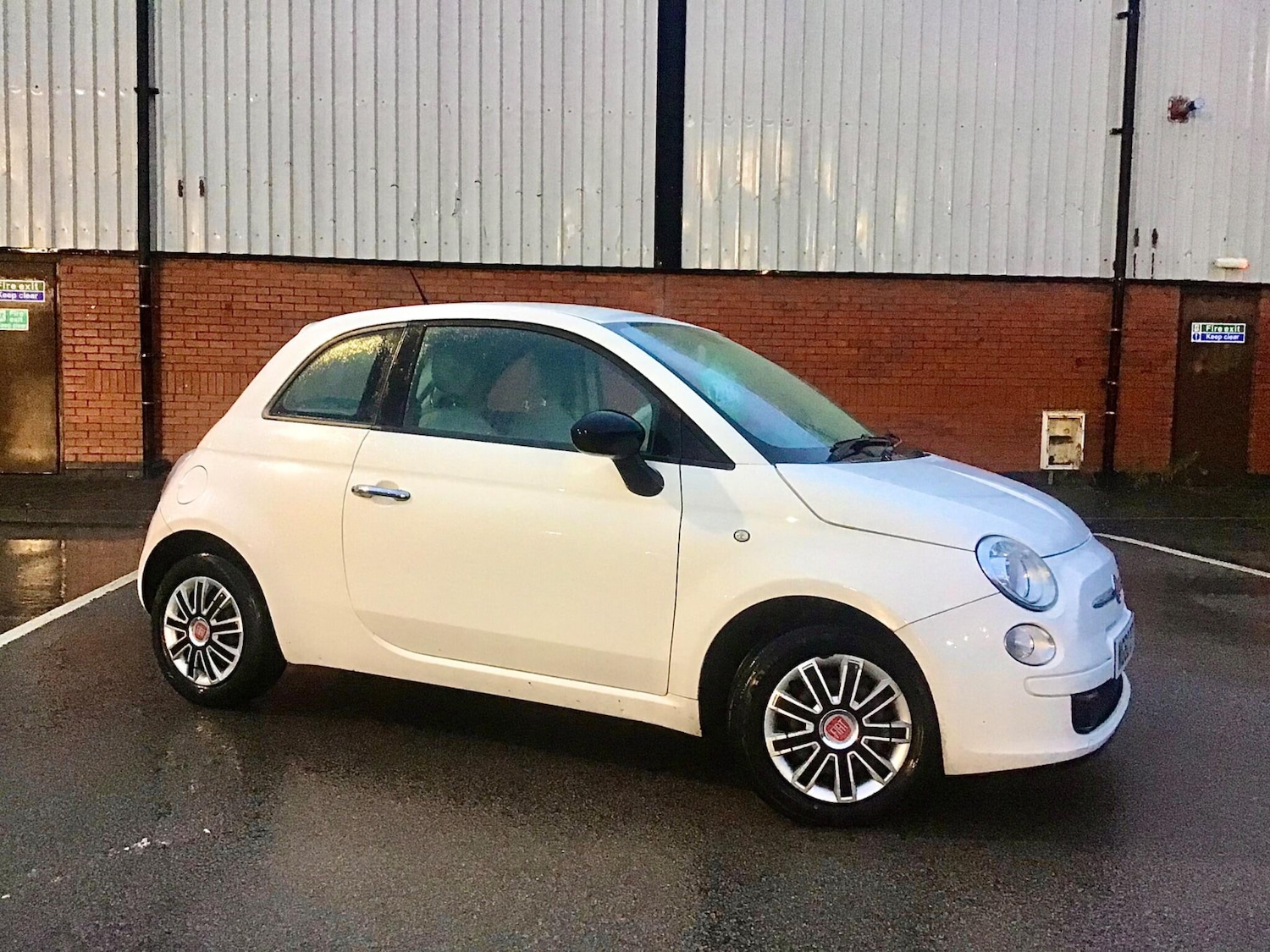 Used Fiat 500 2011 for sale - 76849923: Photo 1