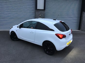 Used Vauxhall Corsa 2015 for sale - 76166740: Photo 4