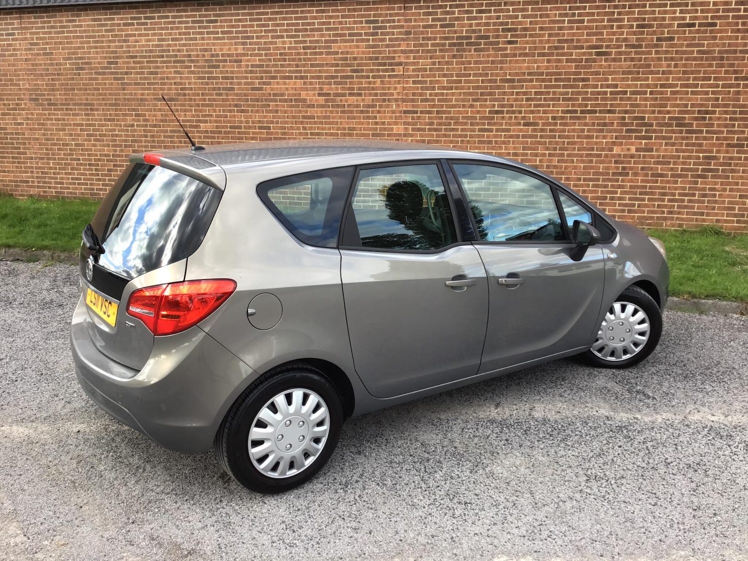 Used Vauxhall Meriva 2011 for sale - 76484286: Photo 4