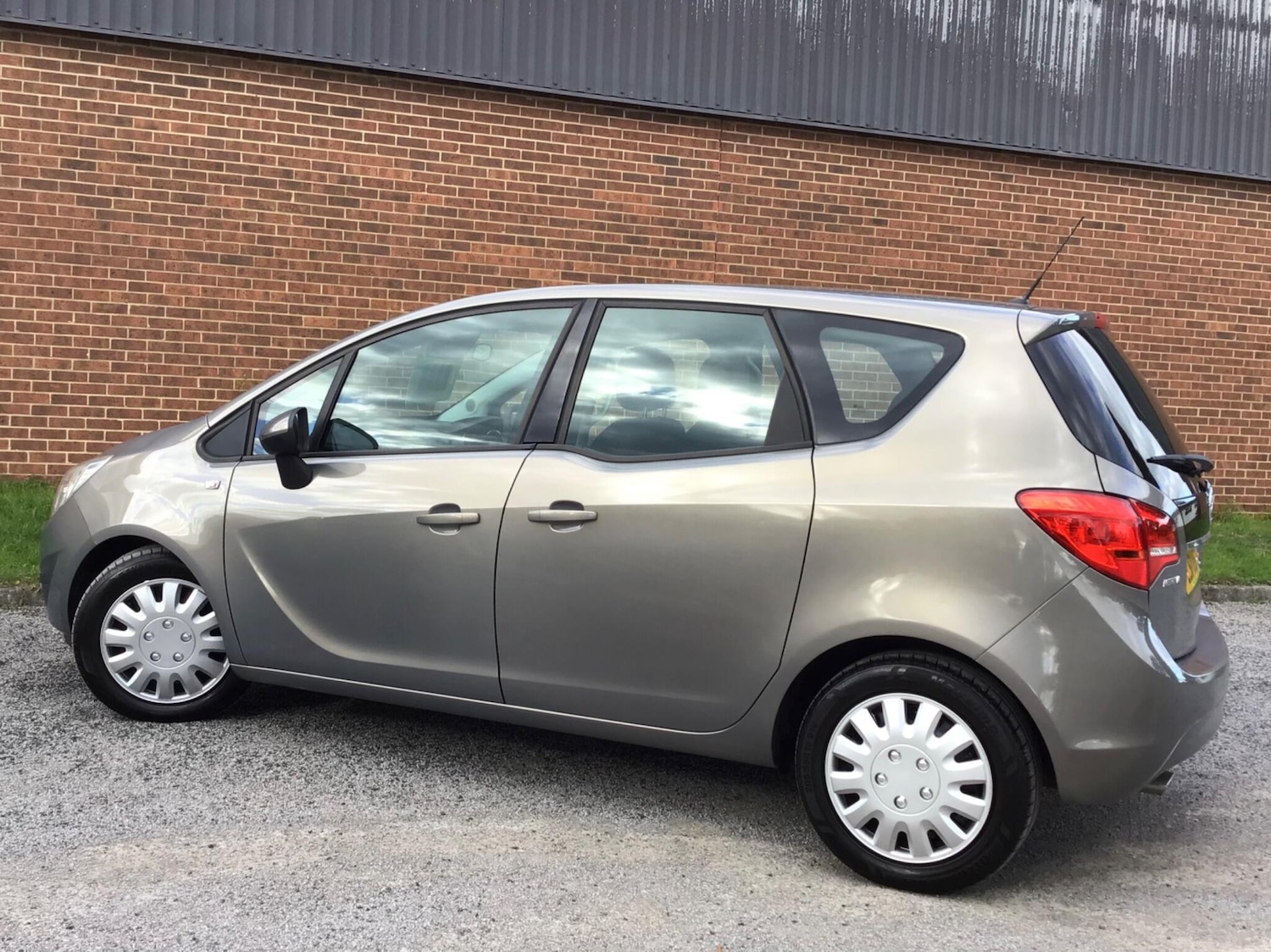 Used Vauxhall Meriva 2011 for sale - 76484286: Photo 6