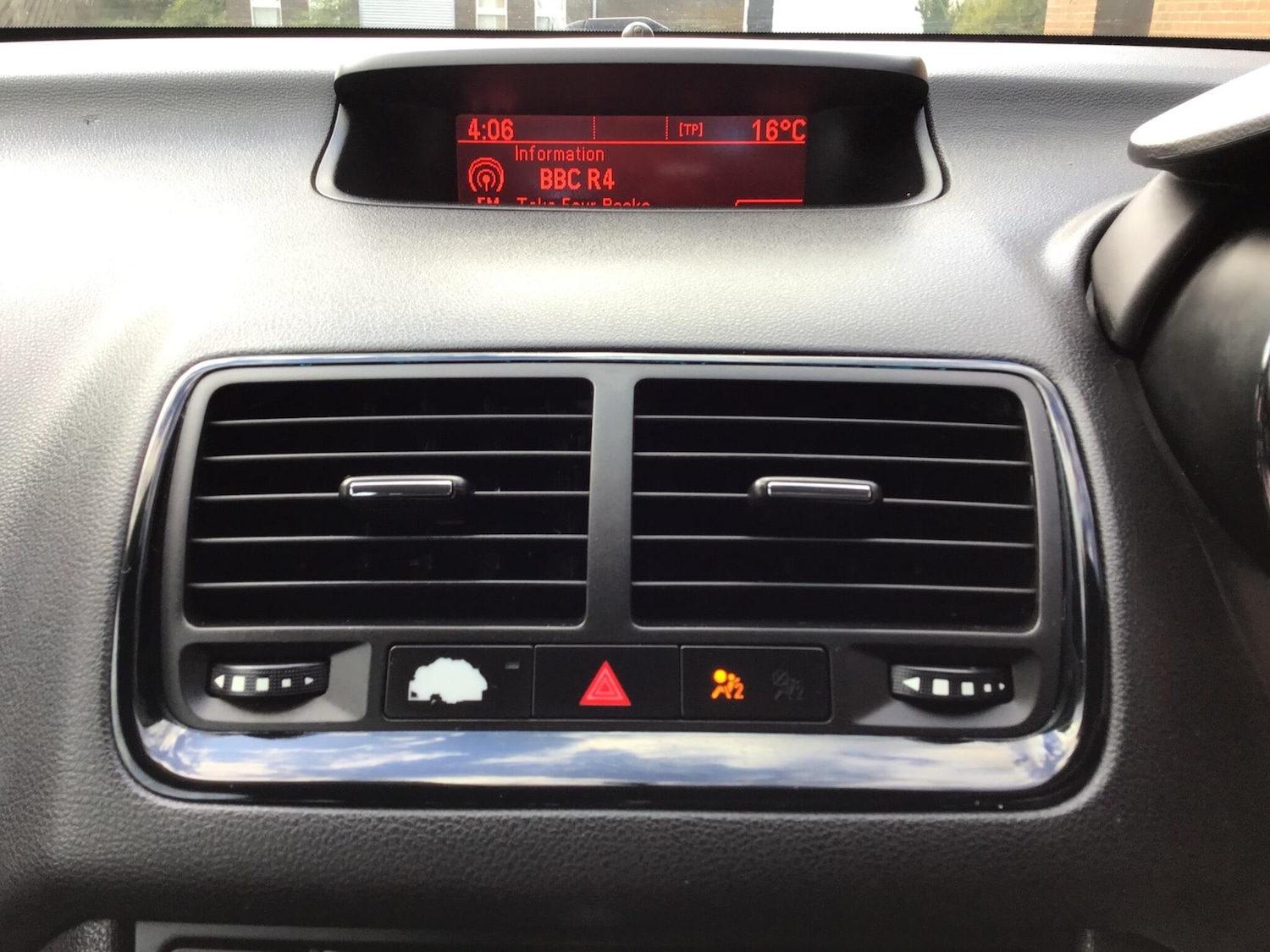 Used Vauxhall Meriva 2011 for sale - 76484286: Photo 64