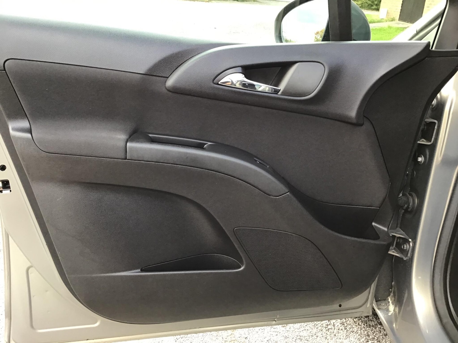 Used Vauxhall Meriva 2011 for sale - 76484286: Photo 79