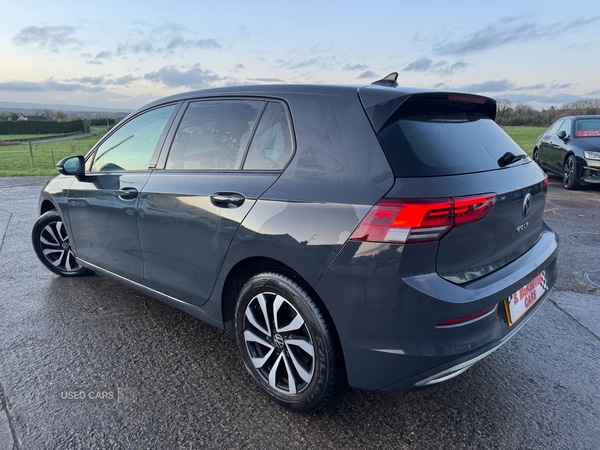 Used Volkswagen Golf 2021 for sale - 76965758: Photo 2