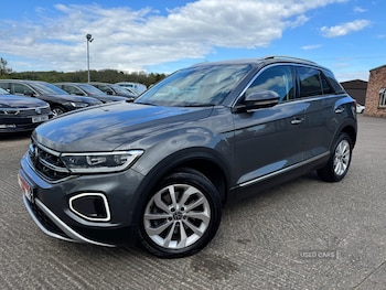 Used Volkswagen T-Roc 2023 for sale - 78481712: Photo
