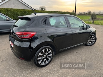 Used Renault Clio 2022 for sale - 79084674: Photo