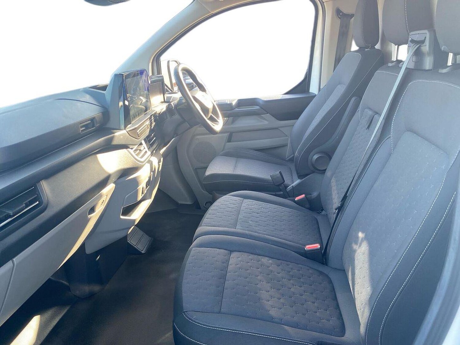 Used Ford Transit Custom 2024 for sale - 78195217: Photo 10