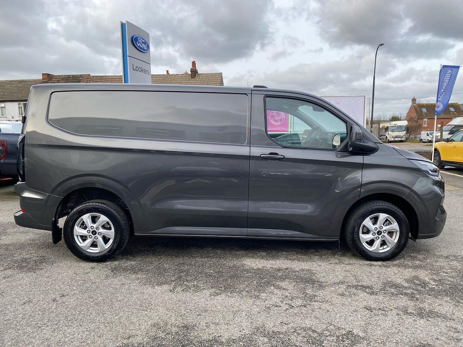 Used Ford Transit Custom 2024 for sale - 77980025: Photo 18