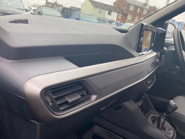 Used Ford Transit Courier 2024 for sale - 76170672: Photo 27
