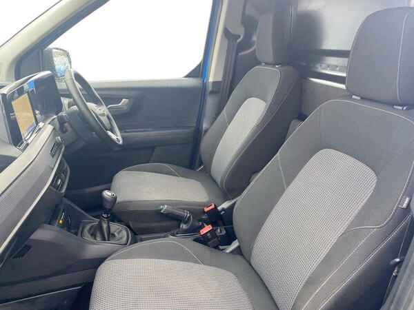 Used Ford Transit Courier 2024 for sale - 76170672: Photo 8
