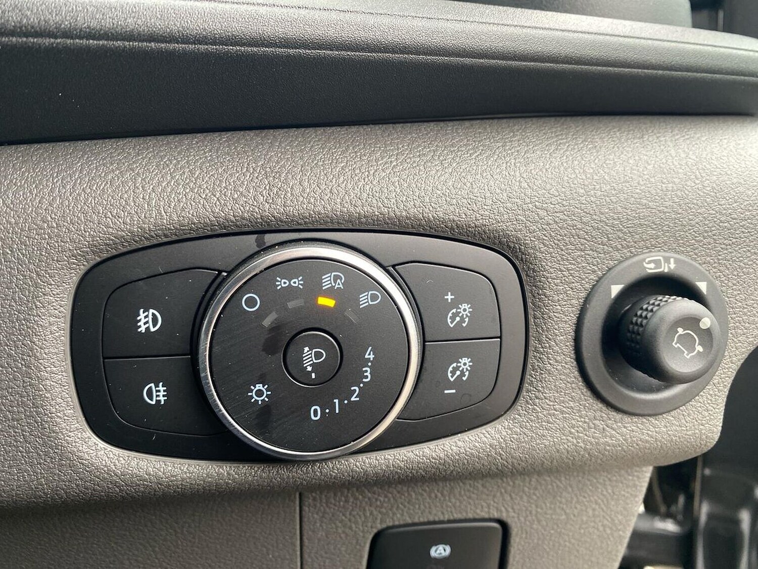Used Ford Transit 2025 for sale - 76357901: Photo 16