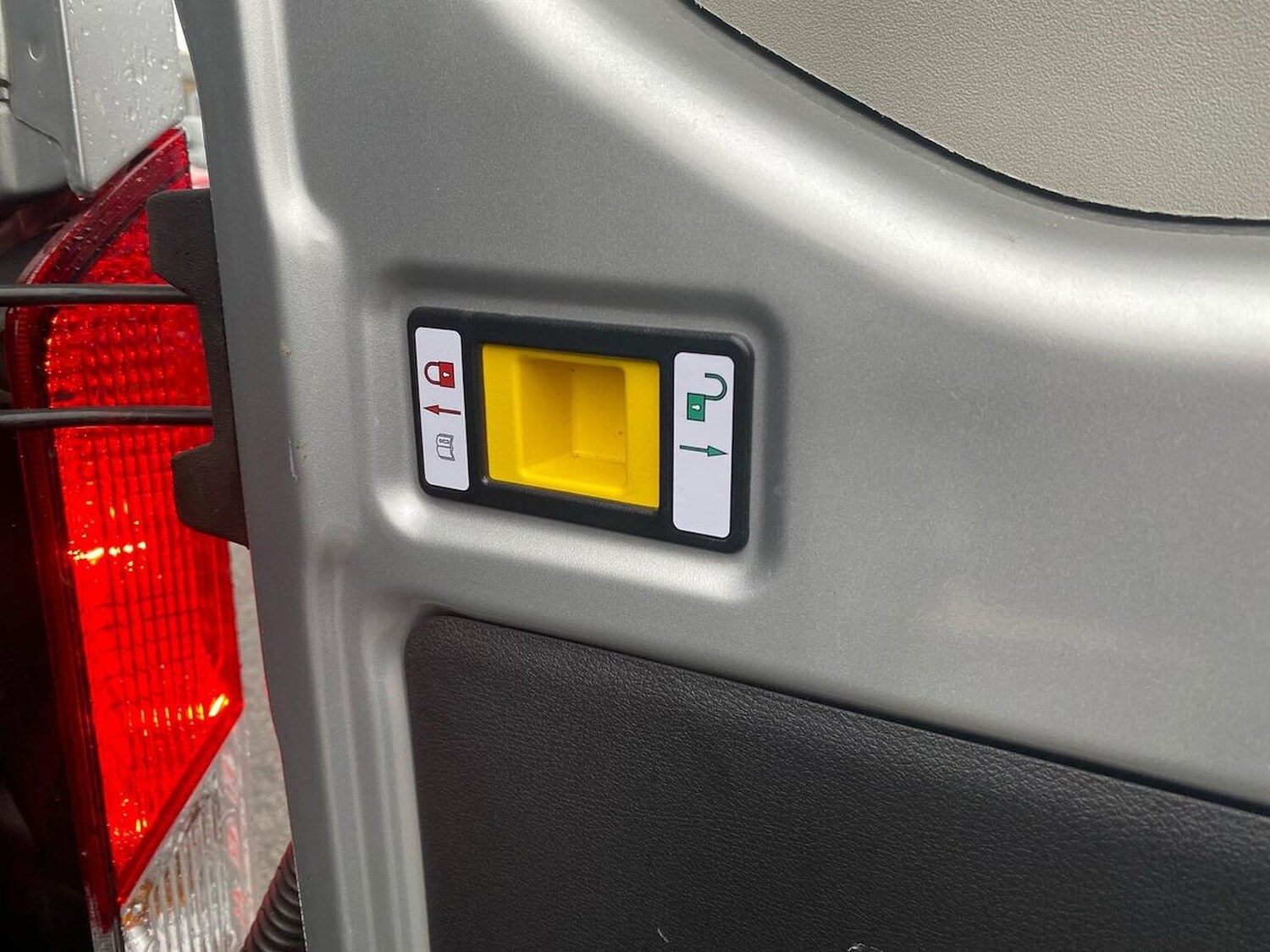 Used Ford Transit 2024 for sale - 76594672: Photo 28