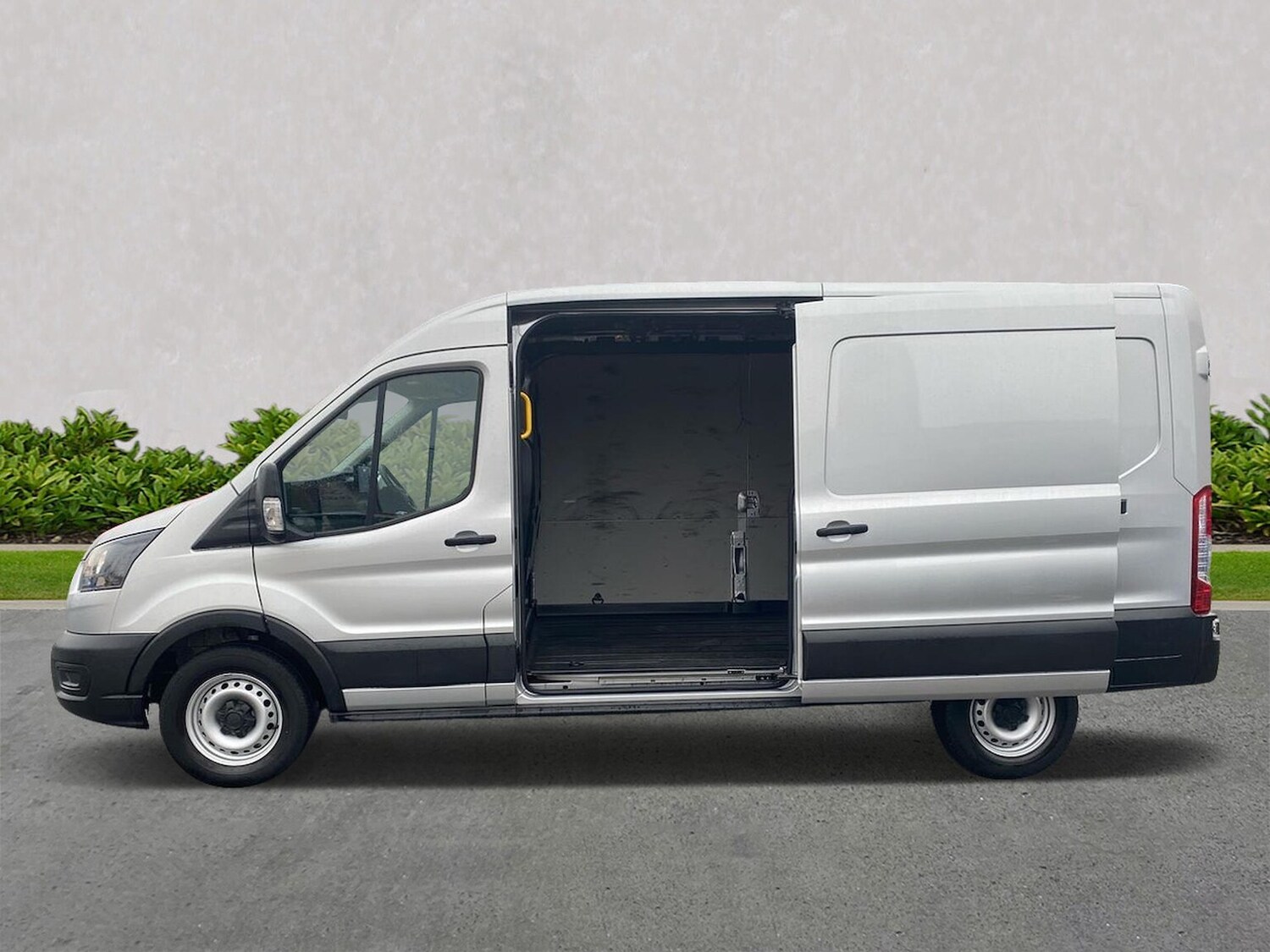 Used Ford Transit 2024 for sale - 76594672: Photo 3