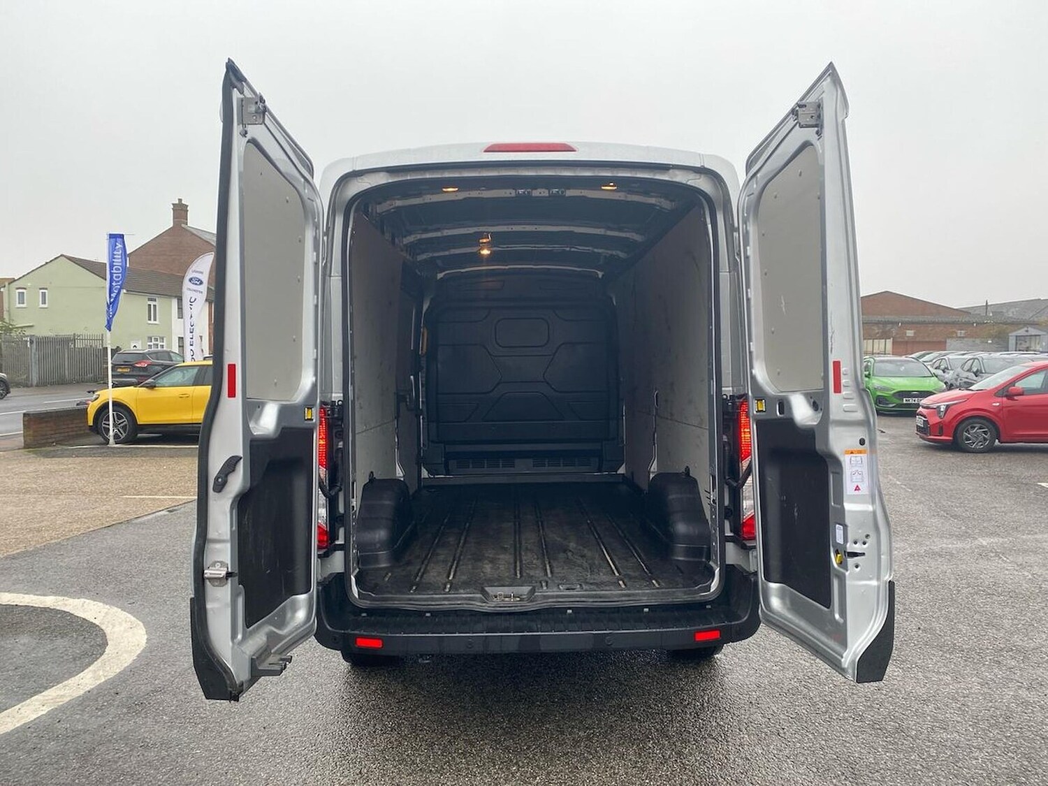 Used Ford Transit 2024 for sale - 76594672: Photo 6