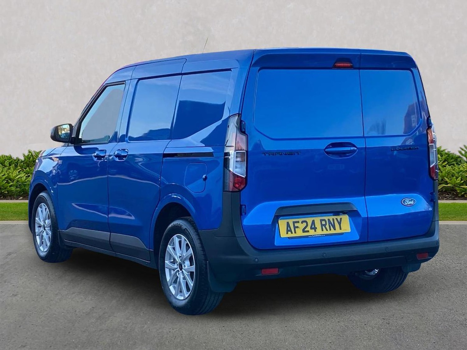 Used Ford Transit Courier 2024 for sale - 77759372: Photo 2