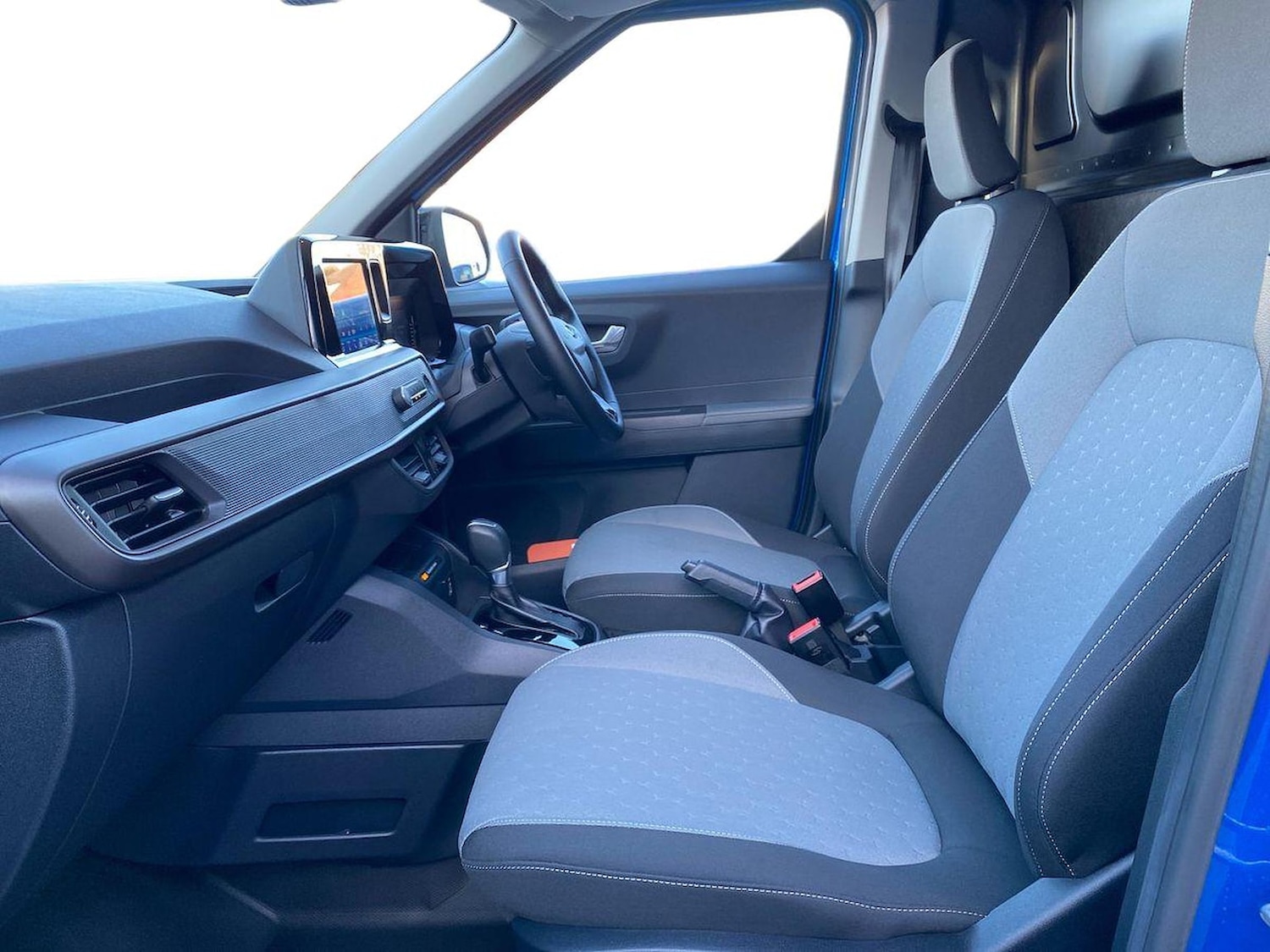 Used Ford Transit Courier 2024 for sale - 77759372: Photo 8