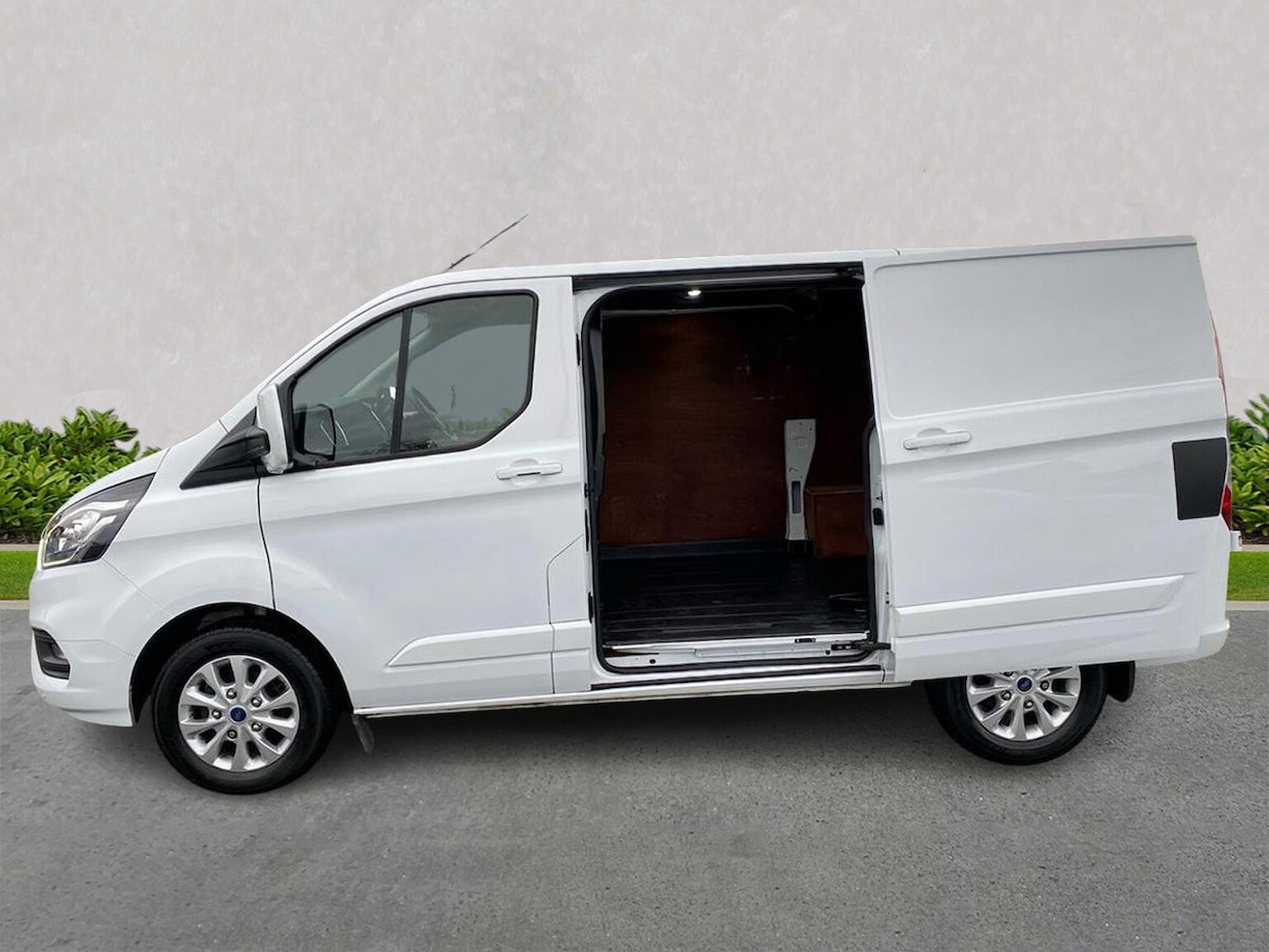 Used Ford Transit Custom 2021 for sale - 76885007: Photo 3
