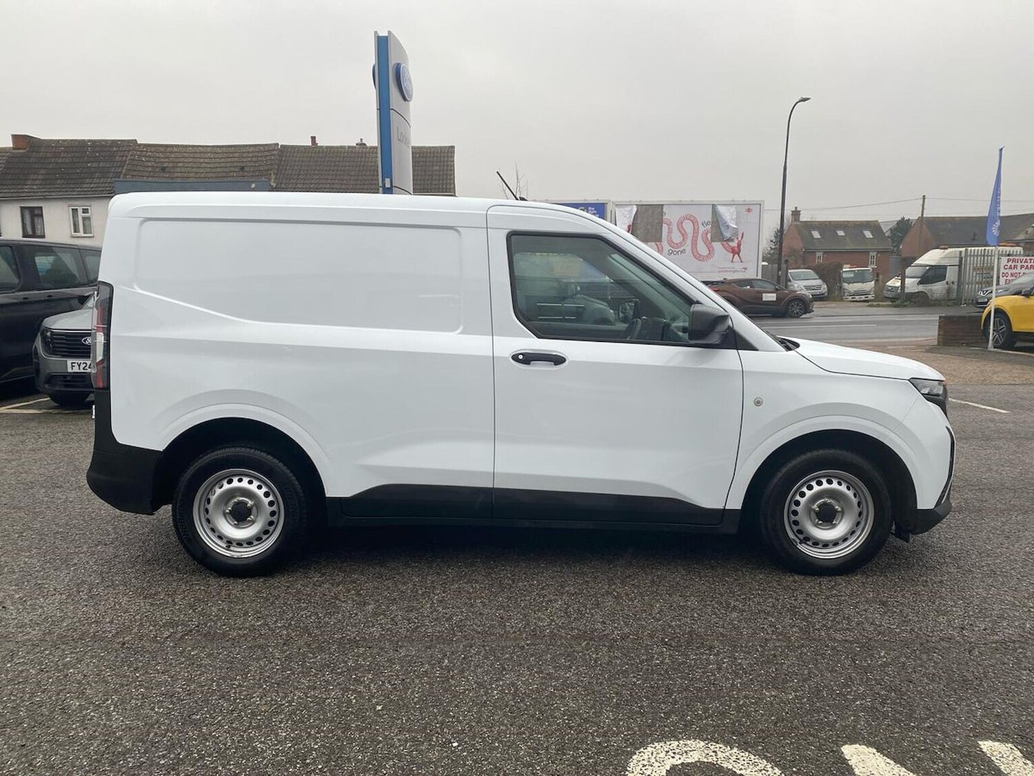 Used Ford Transit Courier 2024 for sale - 77707452: Photo 16