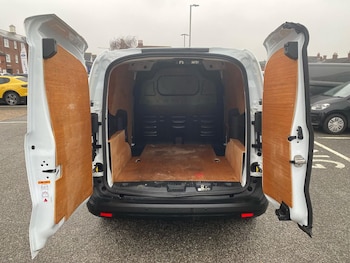 Used Ford Transit Courier 2024 for sale - 77707452: Photo