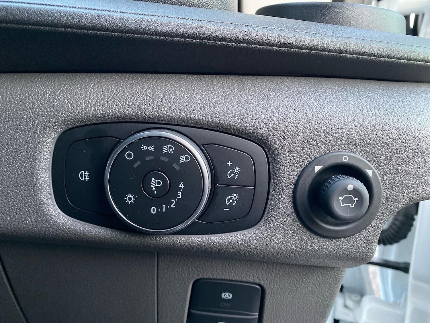 Used Ford Transit 2024 for sale - 77775141: Photo 15