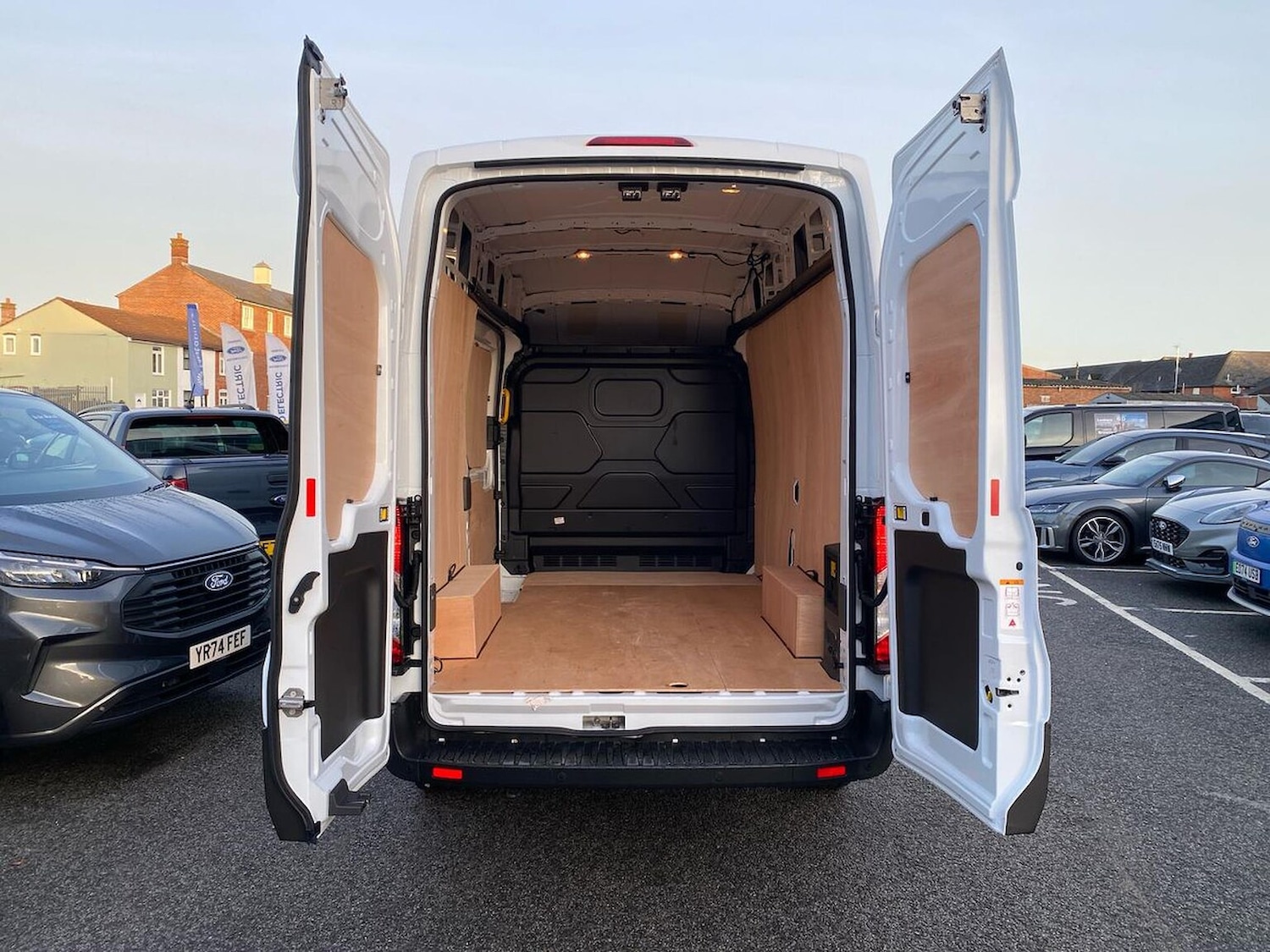 Used Ford Transit 2024 for sale - 77775141: Photo 6