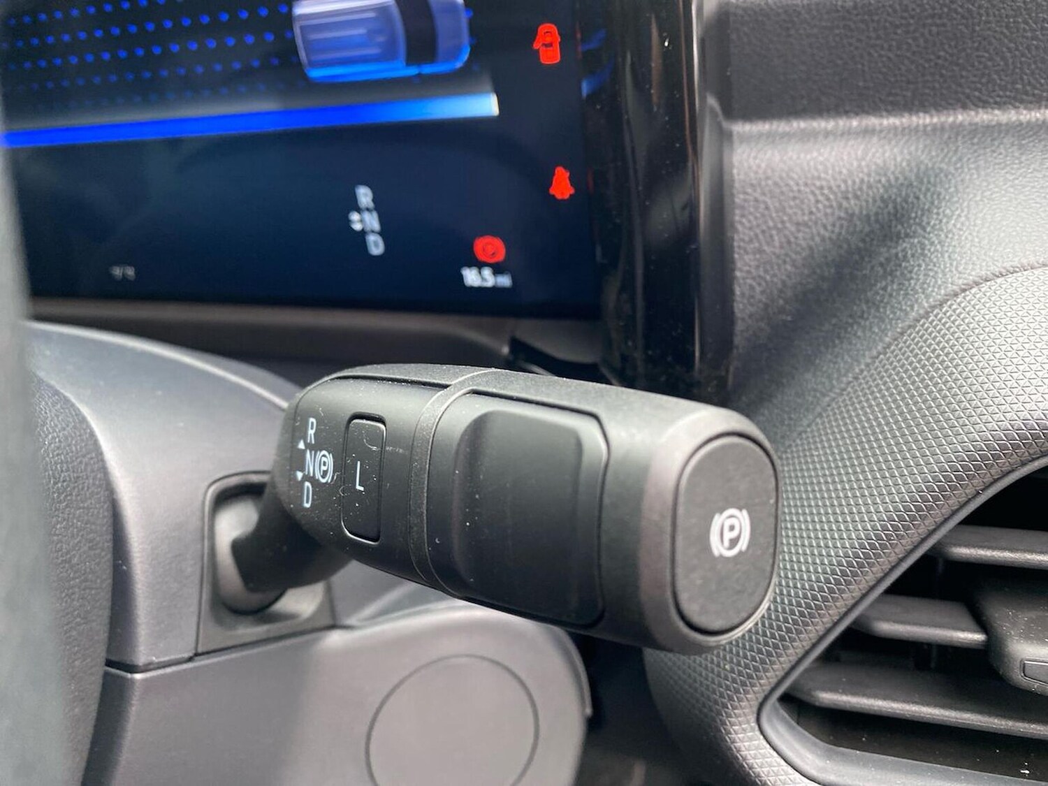 Used Ford Transit Courier 2025 for sale - 76243180: Photo 14