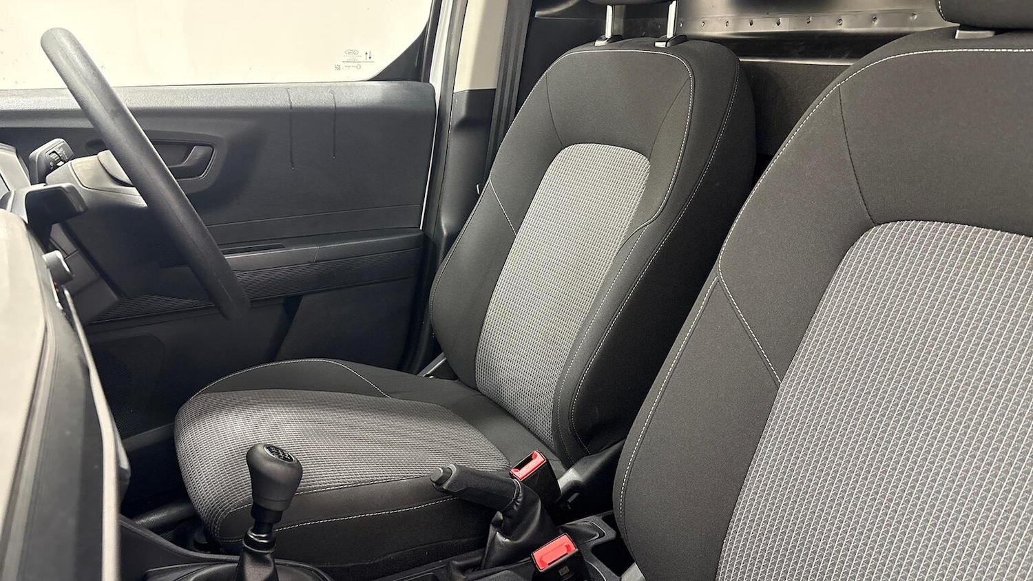 Used Ford Transit Courier 2024 for sale - 77065753: Photo 22