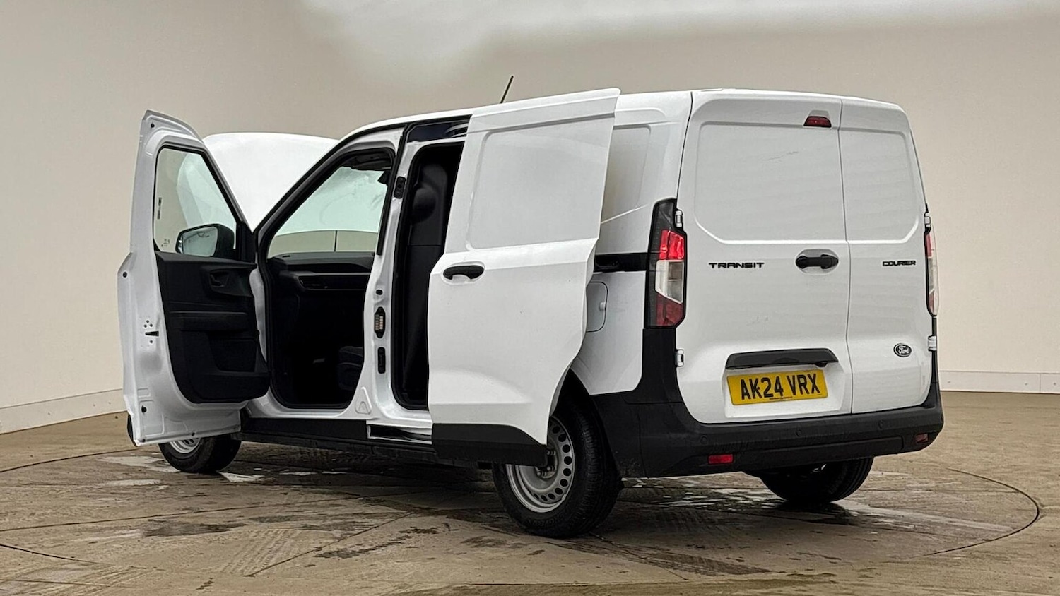 Used Ford Transit Courier 2024 for sale - 77065753: Photo 9