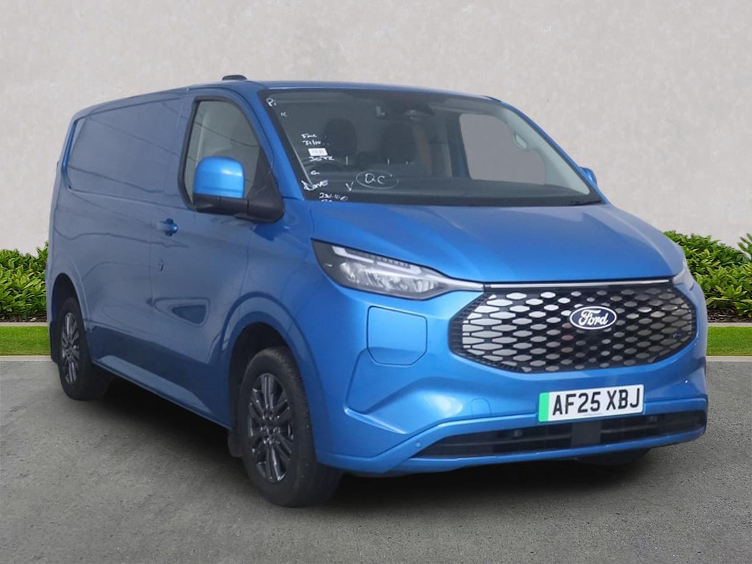 Used Ford Transit Custom 2025 for sale - 76663761: Photo 2