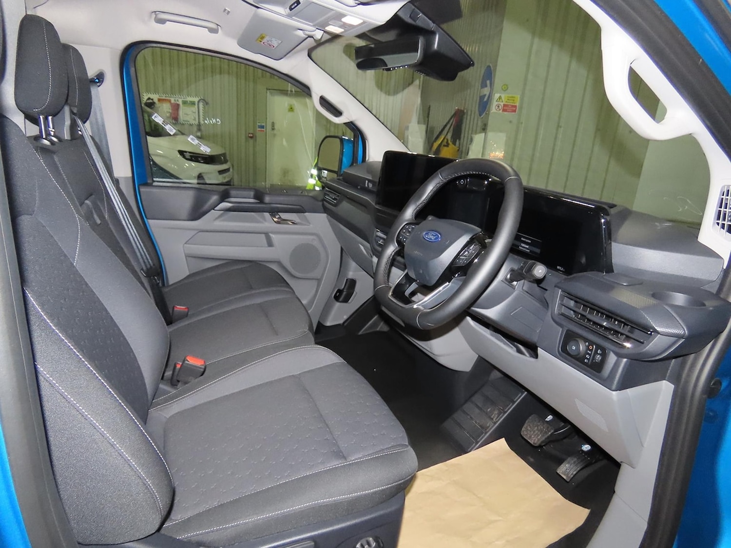 Used Ford Transit Custom 2025 for sale - 76663761: Photo 7
