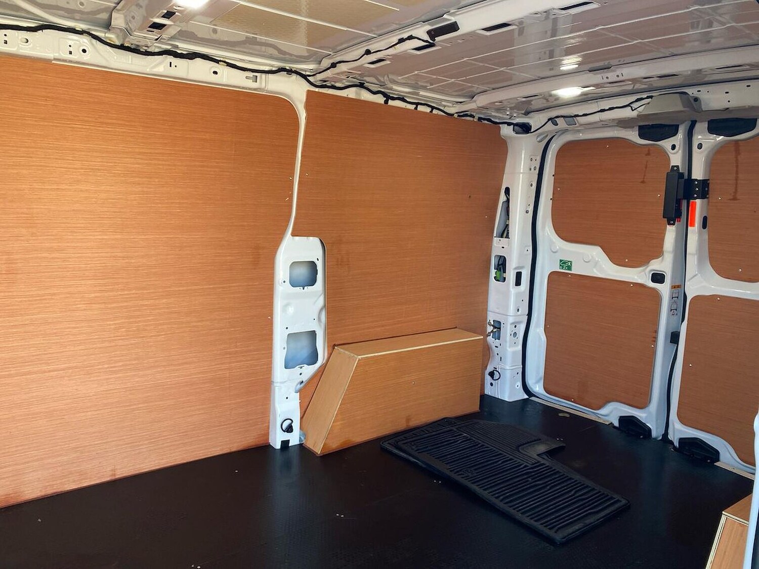 Used Ford Transit Custom 2024 for sale - 76170668: Photo 17