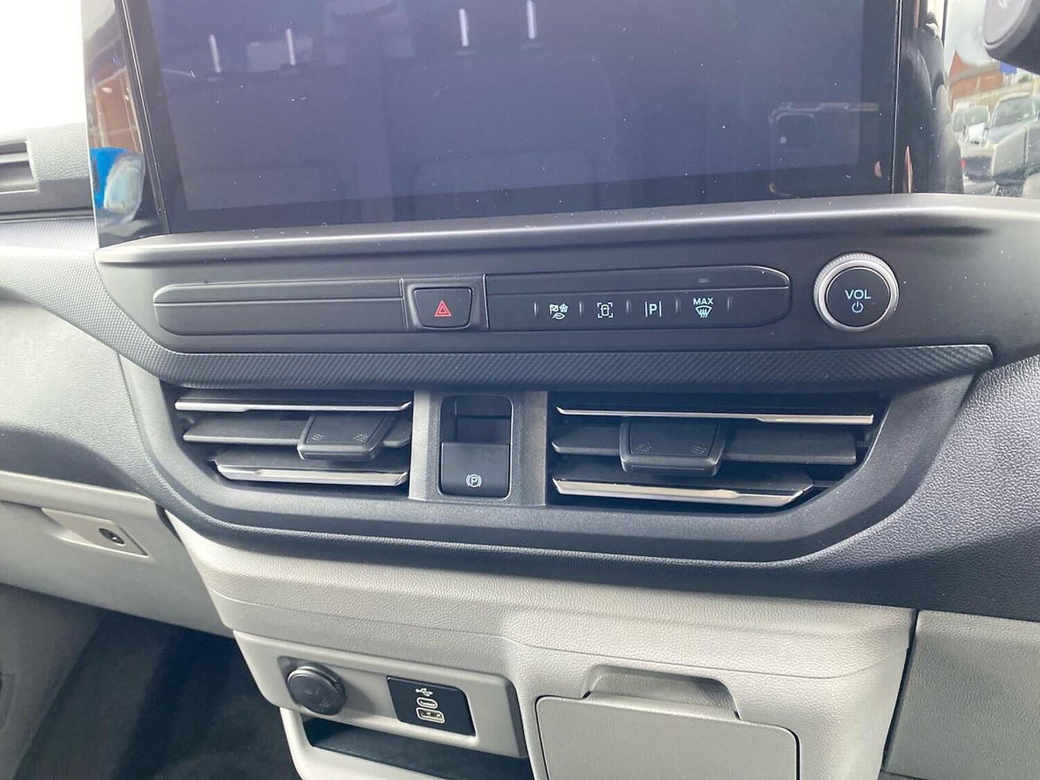 Used Ford Transit Custom 2024 for sale - 77488941: Photo 15